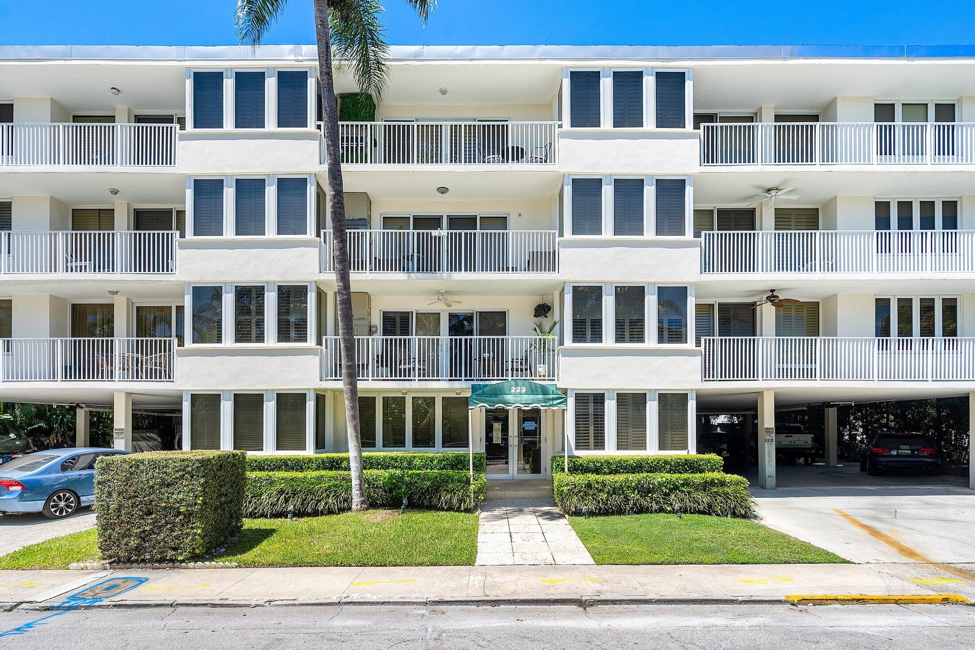 North End Palm Beach Unit 2B photo 23