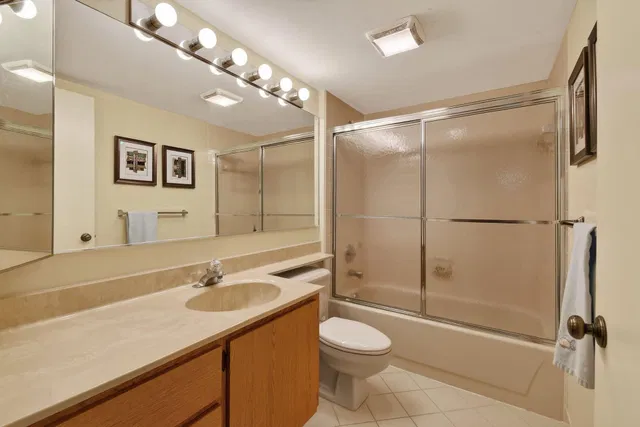Unit 202 photo 23
