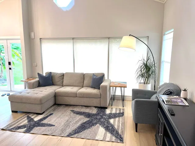 Residence photo 4