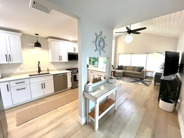 Residence photo 9