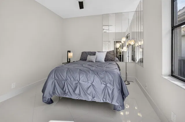 Residence photo 27