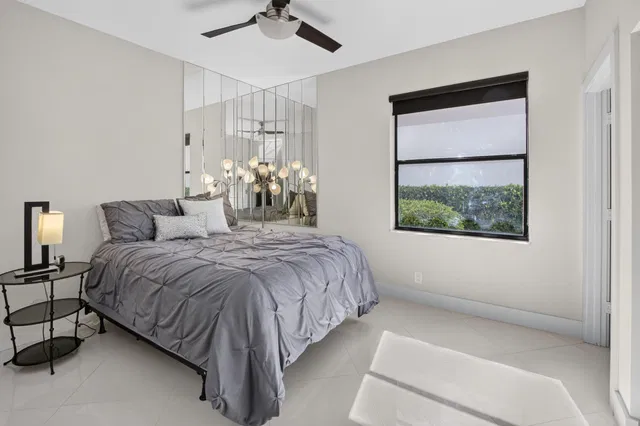Residence photo 28