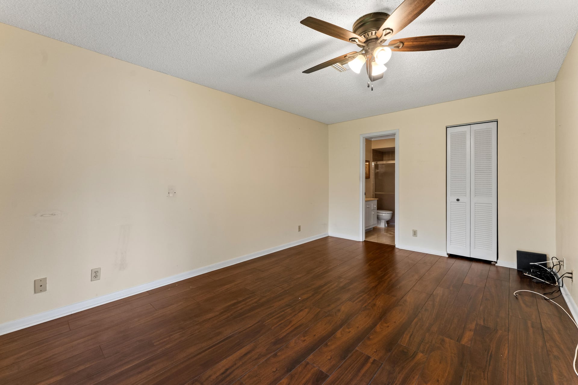  Residence photo 15