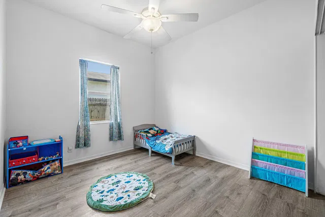 Residence photo 13