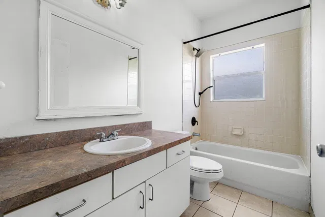 Residence photo 15