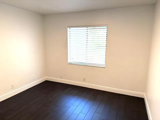 Residence photo 24