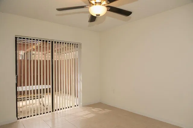  Residence photo 20