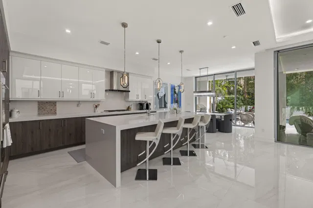 Ocean One Juno Beach Residence photo 5