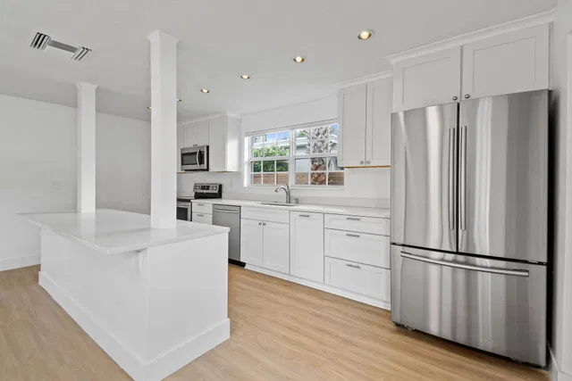 Old Northwood Residence photo 18