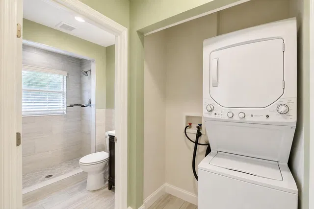 Unit Rear photo 9