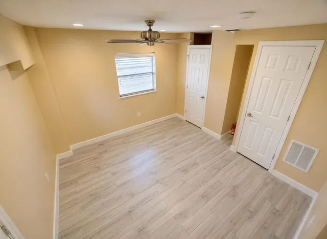 Unit Rear photo 11