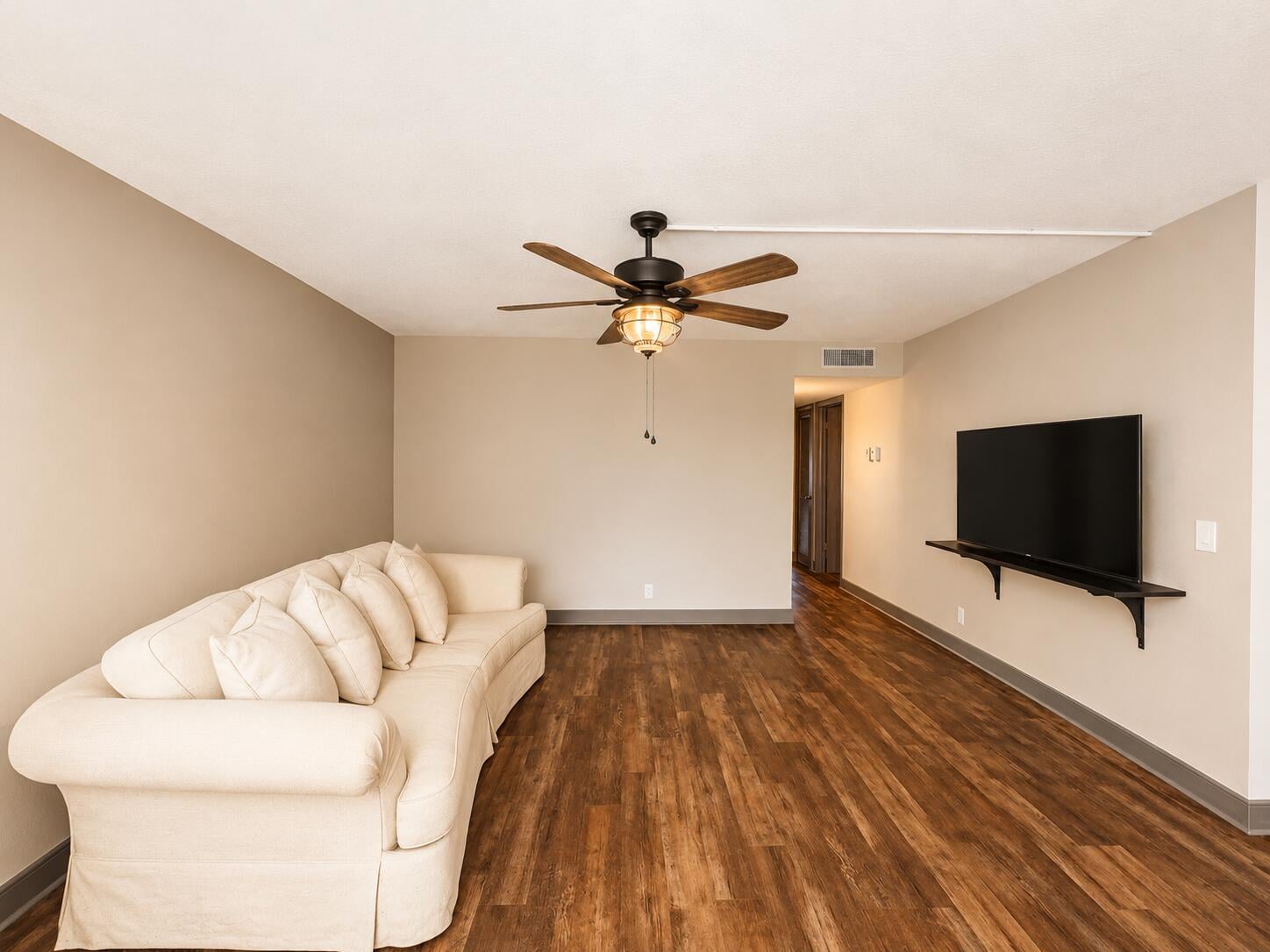  Residence photo 5