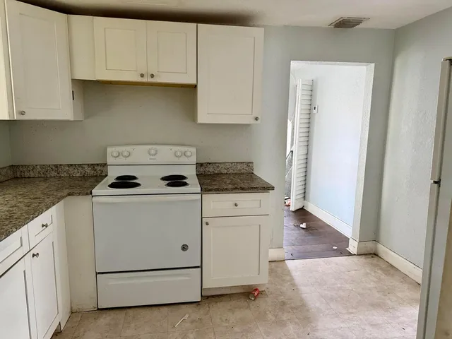 West Palm Beach Residence photo 5