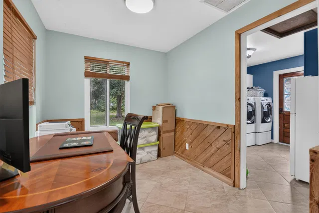  Residence photo 10