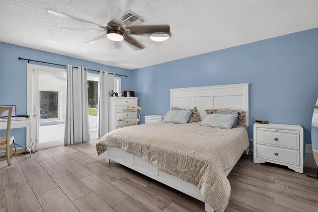  Residence photo 16