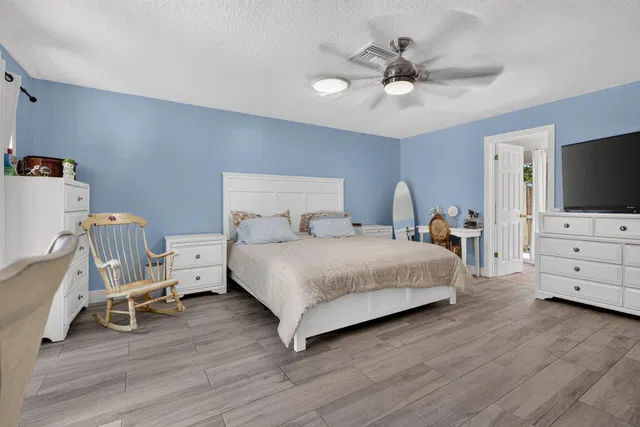  Residence photo 17