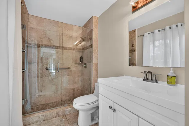  Residence photo 23