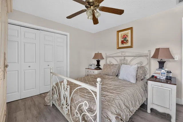  Residence photo 24