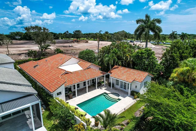 Frenchman's Creek Residence photo 2