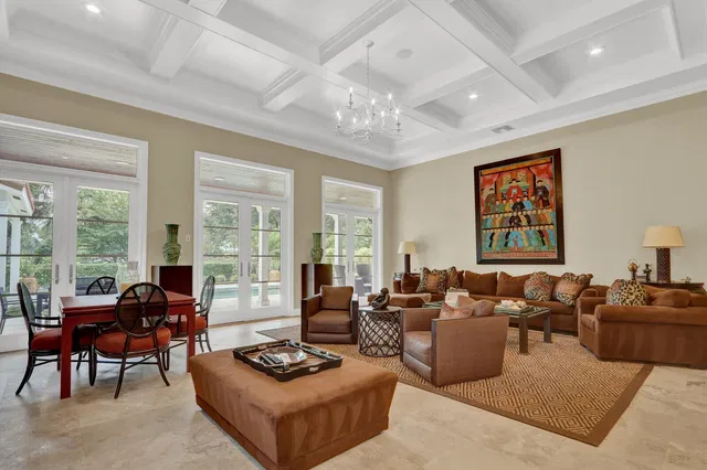 Frenchman's Creek Residence photo 7