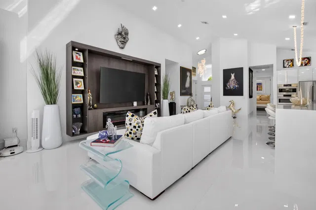 Residence photo 27