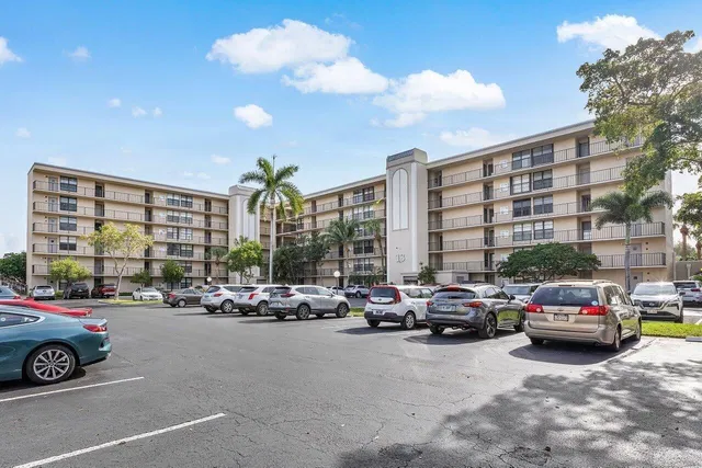 Boca Raton Unit 602 photo 35