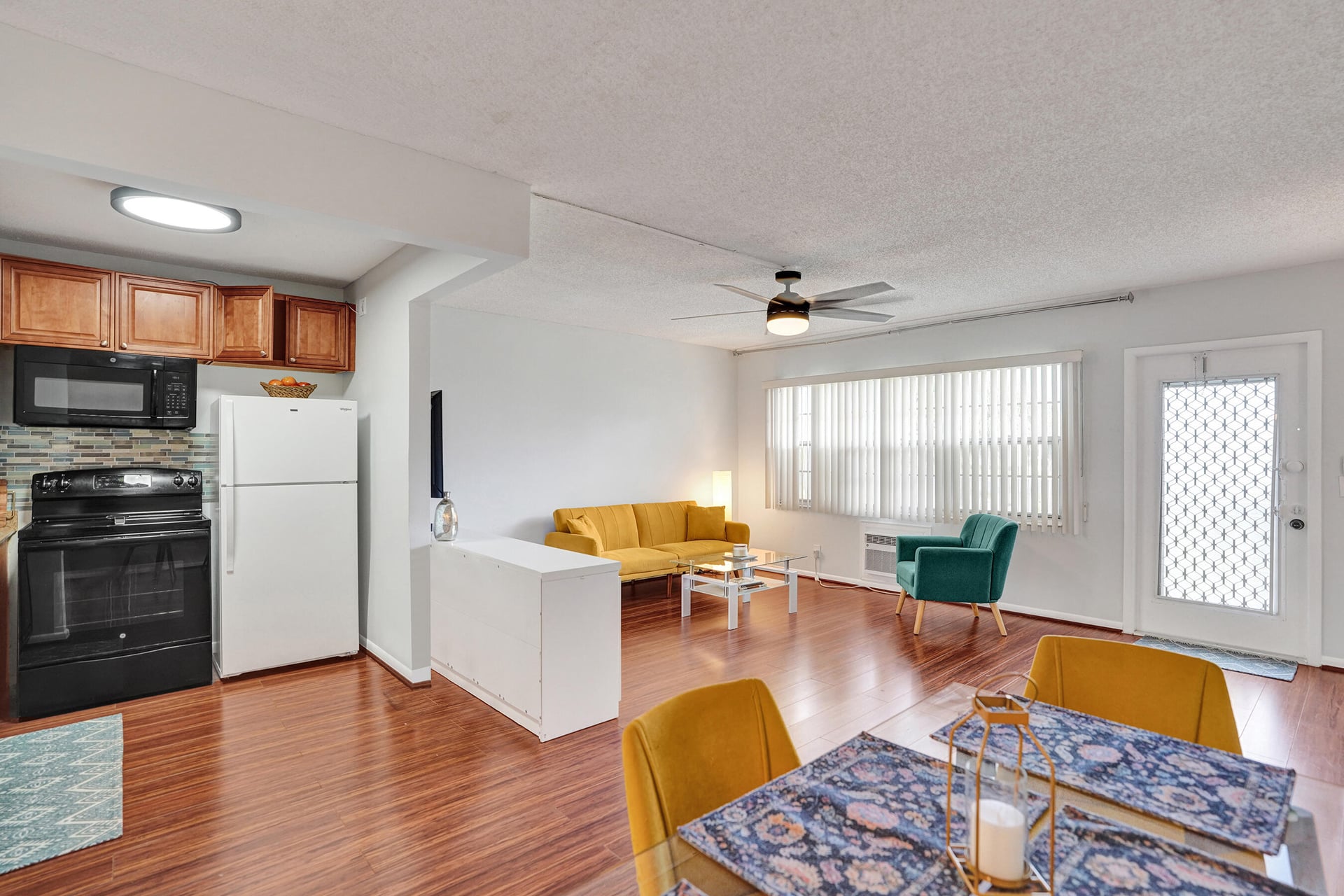  Residence photo 9