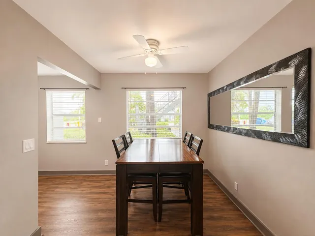  Residence photo 6