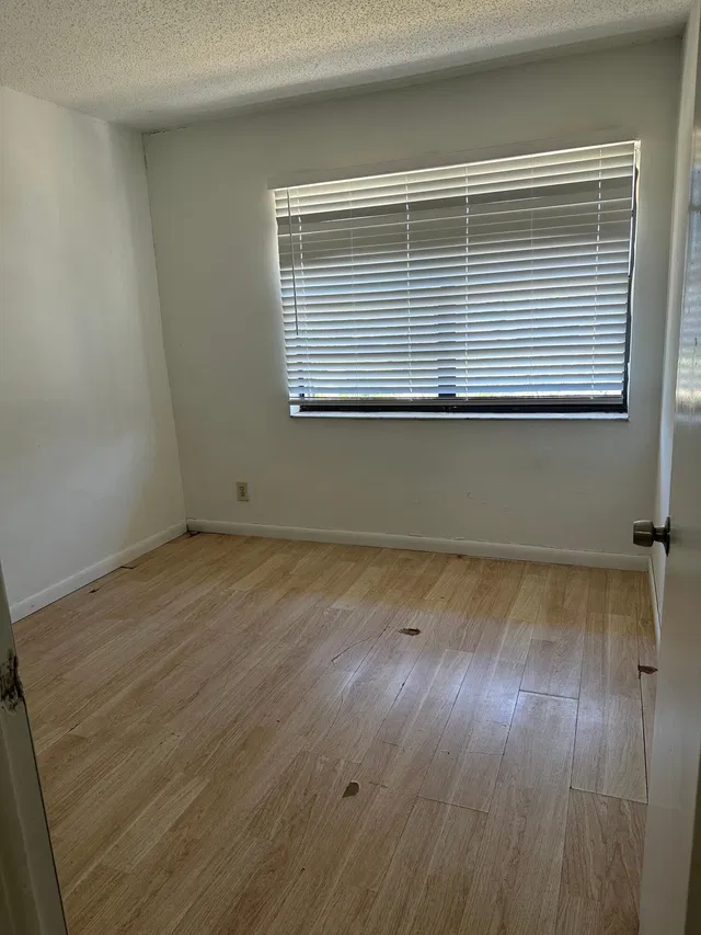  Residence photo 18
