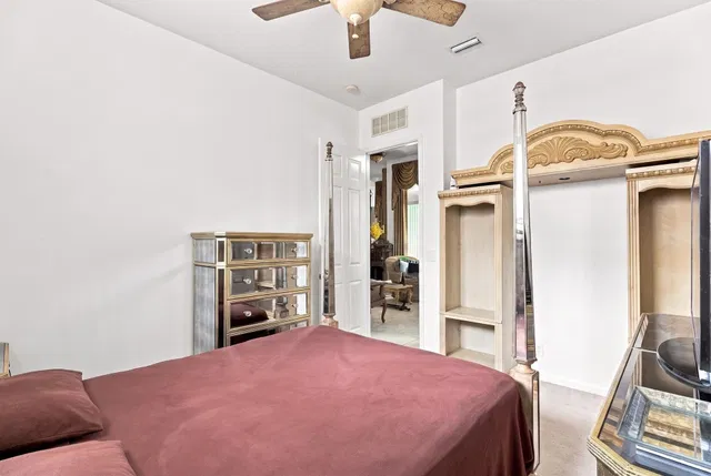 Residence photo 14