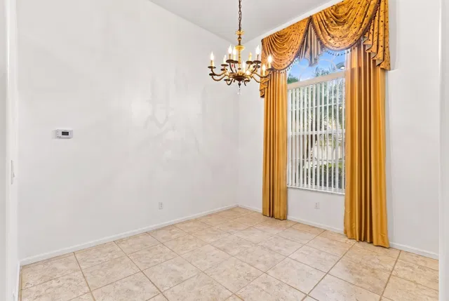 Residence photo 21