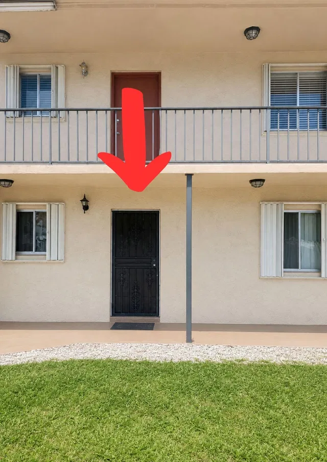Unit 111 photo 2