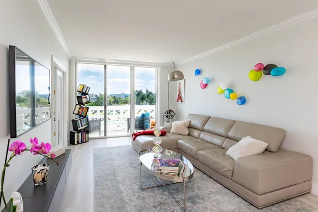 2840 S Ocean Palm Beach Unit Unit 517 photo 9