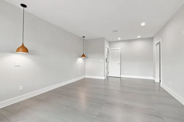  Residence photo 13