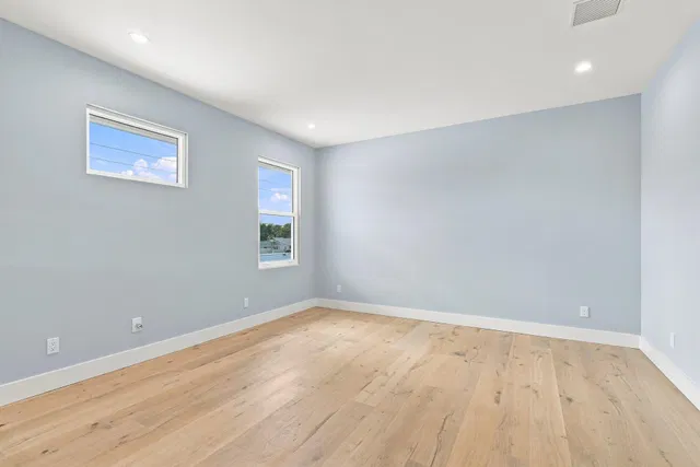 Residence photo 19