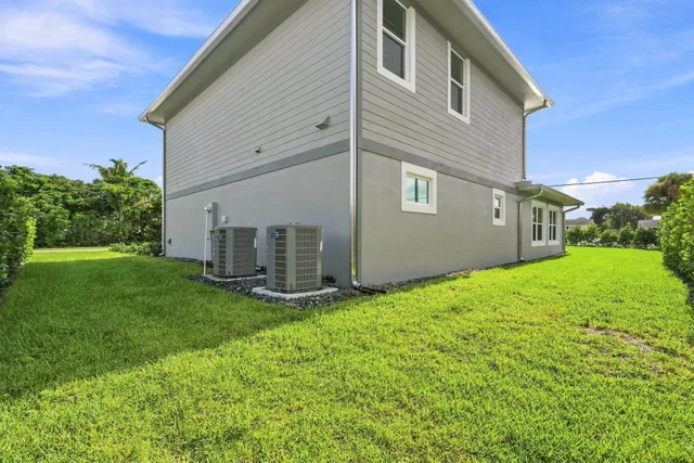  Residence photo 31