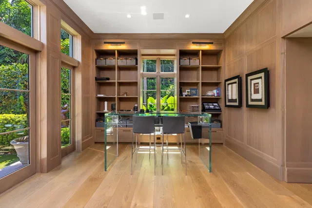 Estate Section Palm Beach Residence photo 31
