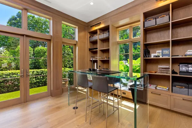 Estate Section Palm Beach Residence photo 32