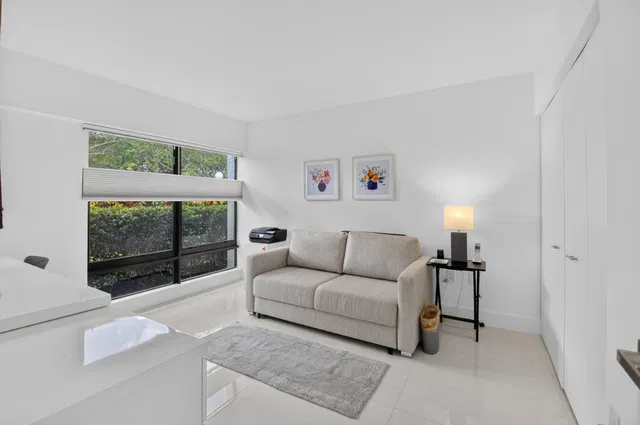Boca West Country Club Unit G205 photo 17