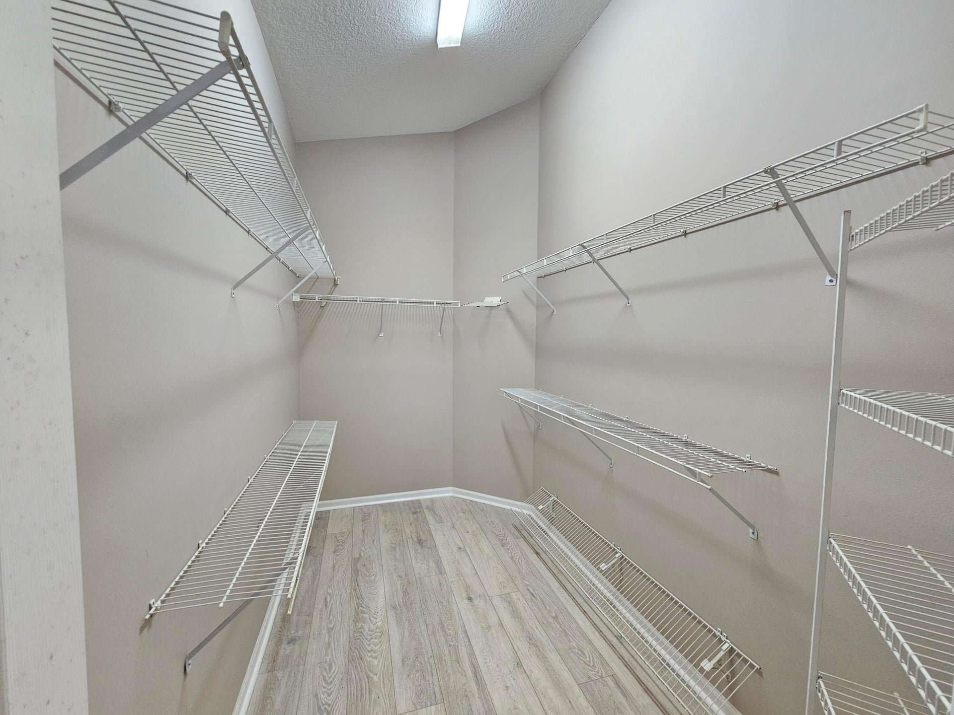  Residence photo 12