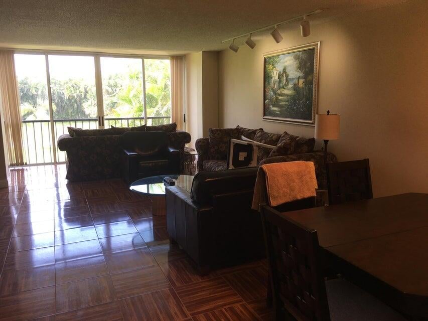  Unit 202 photo 5