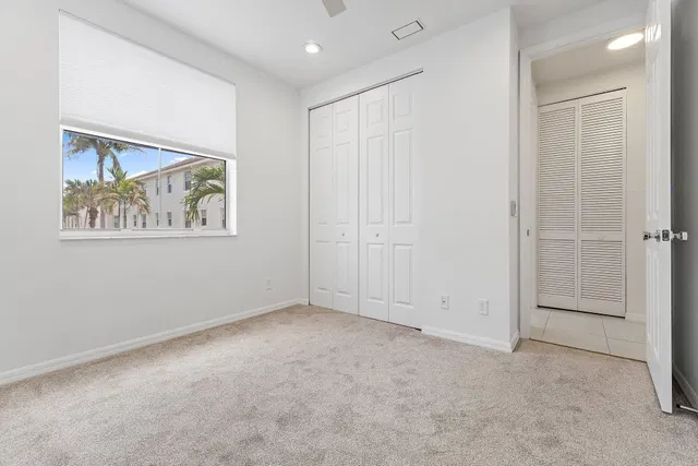  Residence photo 19