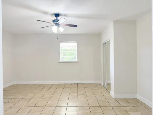  Residence photo 7