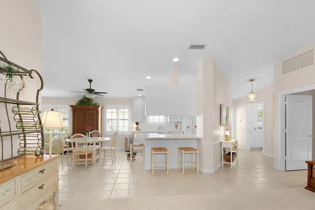  Residence photo 13