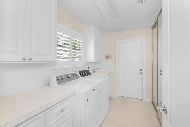  Residence photo 21