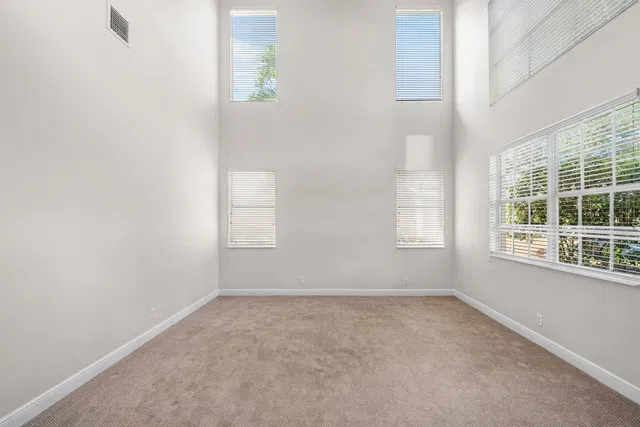 Residence photo 7