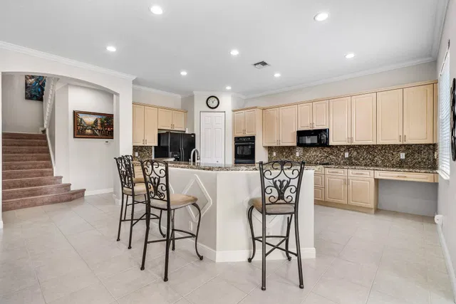  Residence photo 17