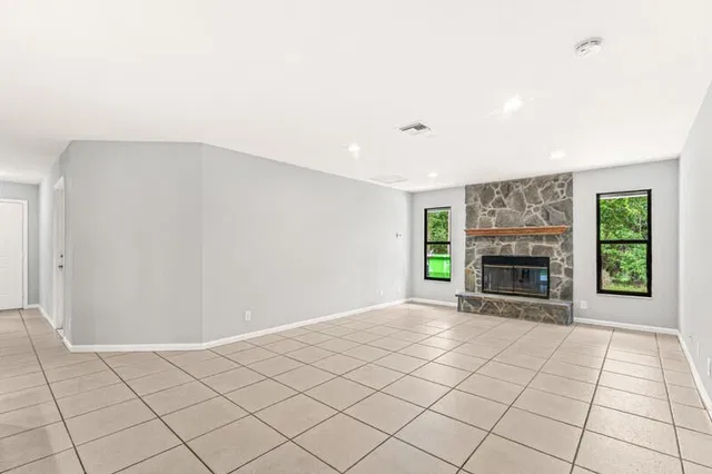  Residence photo 18