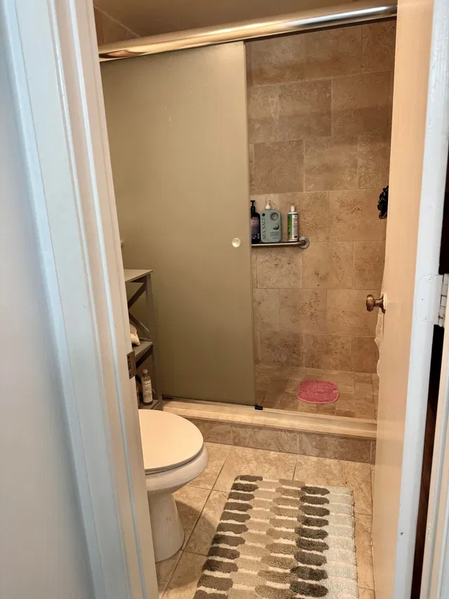 Unit 102 photo 10