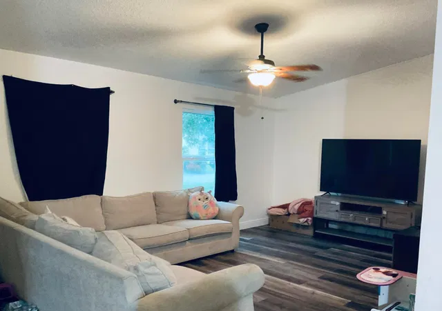  Residence photo 5